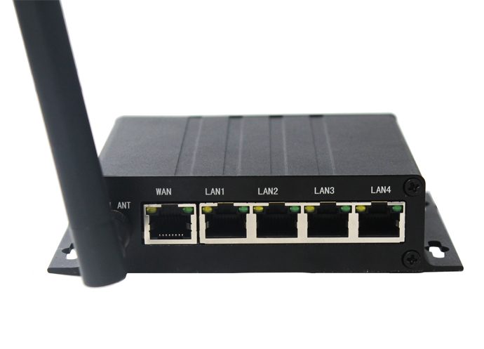 ONWA KM-ROUTER, vista delle porte